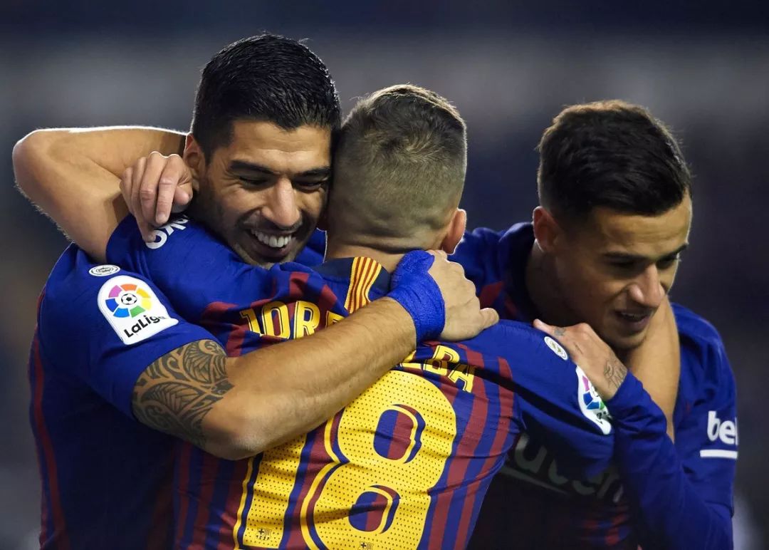 奥维耶多险胜巴列卡诺,摆脱降级区的简单介绍 奥维耶多险胜巴列卡诺,摆脱降级区的简单介绍