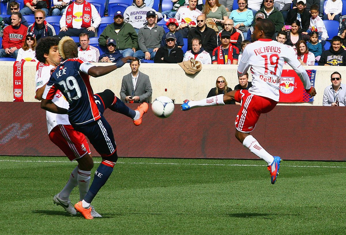 开运体育电竞-哈尔滨运动主场战平，保持不败记录的简单介绍