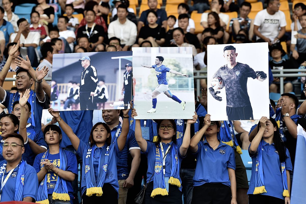 开运体育电竞-热血对抗，火爆战火引发球场烽火连天的简单介绍