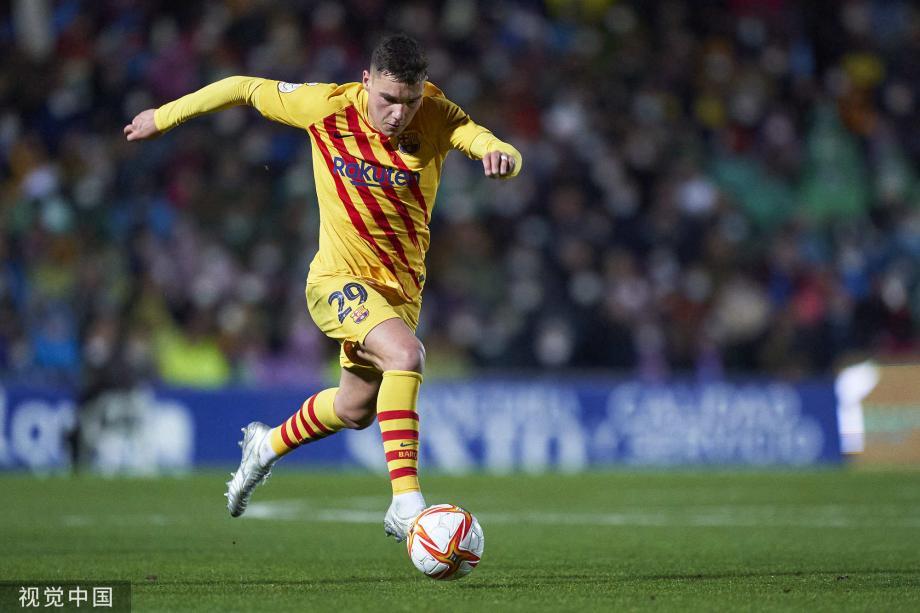 卫冕冠军上演惊险逆转,力保小组出线希望的简单介绍 卫冕冠军上演惊险逆转,力保小组出线希望的简单介绍