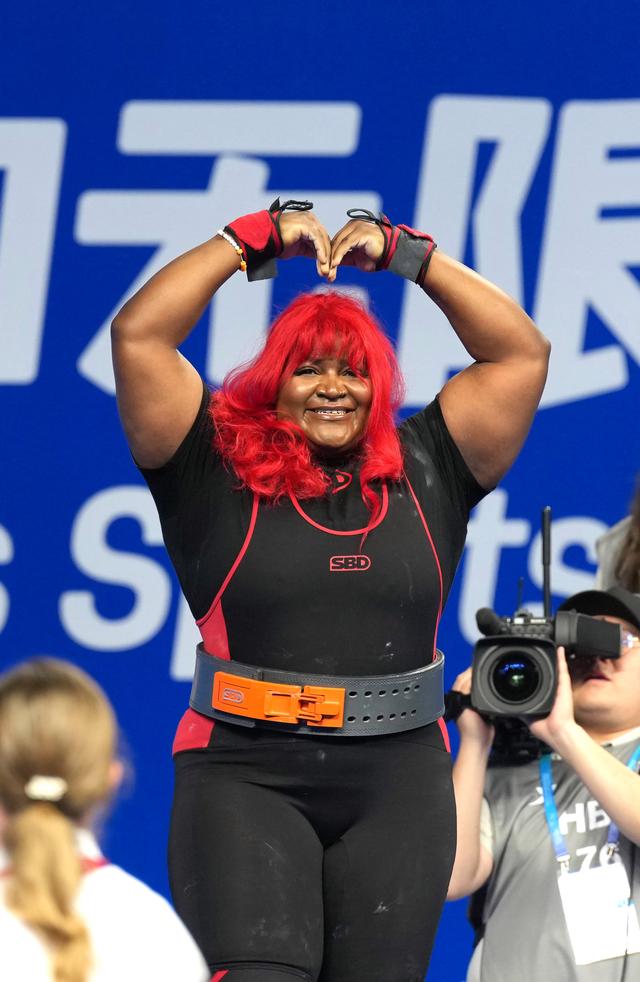 女子举重赛,哥伦比亚选手夺冠 女子举重赛,哥伦比亚选手夺冠