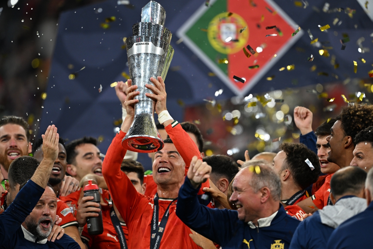 包含欧洲精英球队交战,火药味十足的词条 包含欧洲精英球队交战,火药味十足的词条